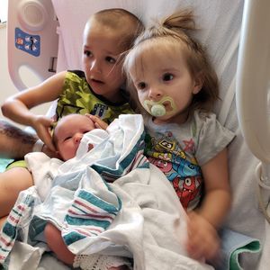 Meet your Posher, Royx